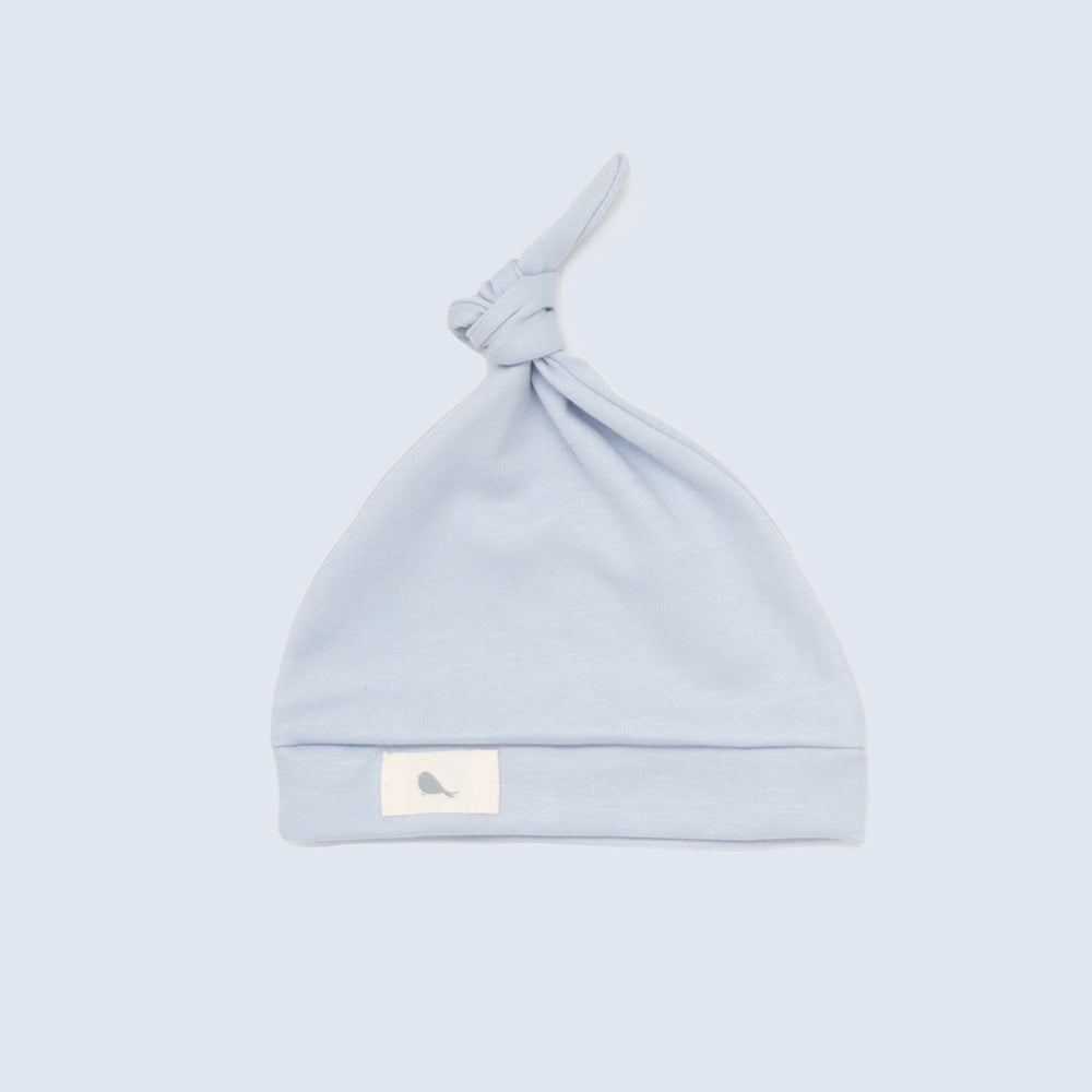 Gorrito Ajustable Azul Cielo - gorrito para recien nacido Mae & Mini